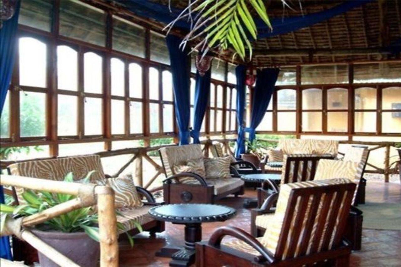 Zanzibar Safari Club 4* Uroa